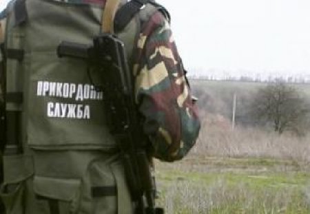 В Станице обстреливают пограничников снайперы В Станице обстреливают пограничников снайперы