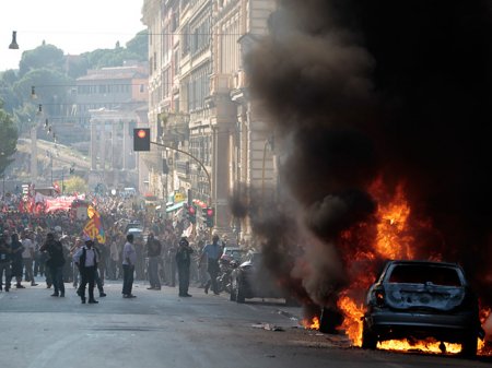 Итальянцы против реформы рынка труда. Протесты в Риме