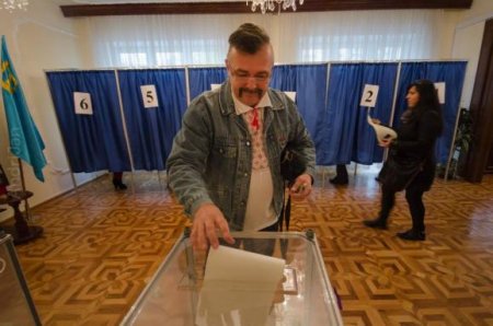 Как украинцы голосовали в Польше. Видео. Фото