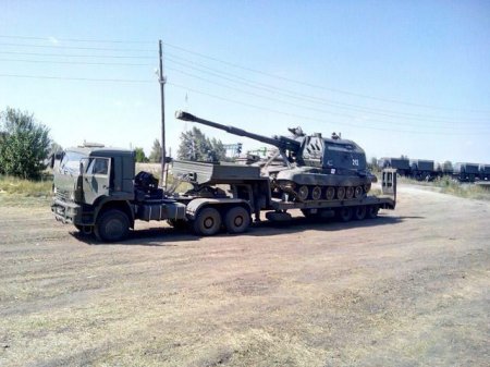 Как и России в Украину ввозили танки, САУ "МСТА-С", "Акации" и средства ПВО. Фото