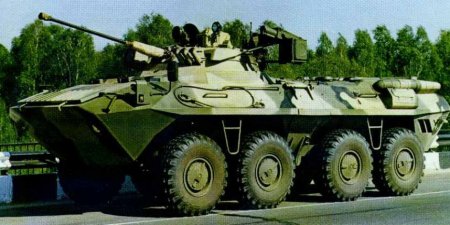 Русские БТР двигаются из Крыма в сторону Украины Русские БТР двигаются из Крыма в сторону Украины