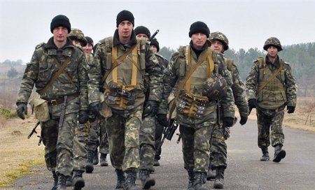 Российские войска активизировались накануне выборов "ЛНР" и "ДНР"