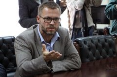 Соперник новоиспеченного нардепа Вадатурского заявил, что на того завели дело за подкуп избирателей Соперник новоиспеченного нардепа Вадатурского заявил, что на того завели дело за подкуп избирателей