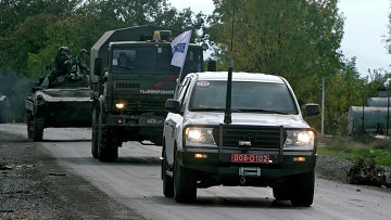 ОБСЕ: снова под Донецком две военные колонны из 17 грузовиков с тяжелым вооружением