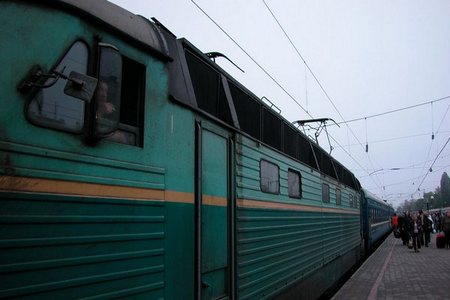 Заминированные вокзалы в Кривом Роге и Днепропетровске - "минёр" пойман