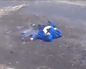 Обстрел жилого квартала Авдеевки. Видео Обстрел жилого квартала Авдеевки. Видео