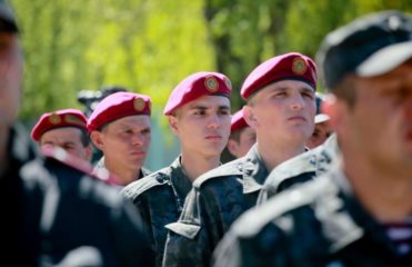 Тренировка бойцов Национальной гвардии. Видео Тренировка бойцов Национальной гвардии. Видео