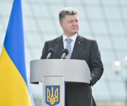 Украинская армия способна дать отпор агрессору - Порошенко