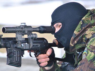 Снайперу, начавшему битву за Донецкий аэропорт вручили орден "За мужество" 