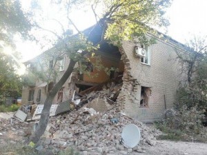 В Станице Луганской пострадали жилые дома