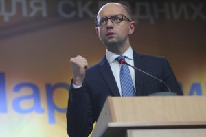 Яценюк предлагает менять электроэнергию на уголь Донбасса