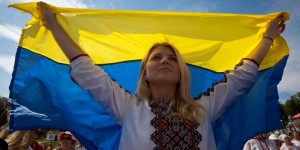 Украинские патриоты из Луганска просят добровольцев уничтожать террористов вместе с ними Украинские патриоты из Луганска просят добровольцев уничтожать террористов вместе с ними