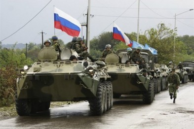 РФ совершенствует свои вооруженные силы и в Крыму - Путин