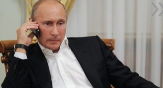 Порошенко поговорил с Путиным: Россия угрожает наступлением Порошенко поговорил с Путиным: Россия угрожает наступлением