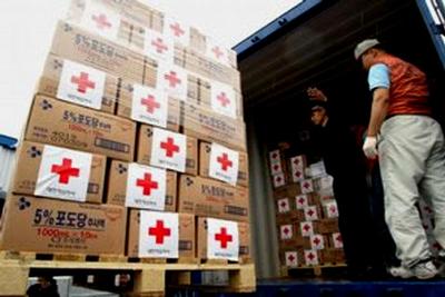 Волонтеры Украины и Канады будут контролировать, как Миноборона Украины, распределит гуманитарную помощь