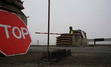 В Донецке ходять страшные слухи о "транспортной блокаде" города с 1 декабря В Донецке ходять страшные слухи о "транспортной блокаде" города с 1 декабря