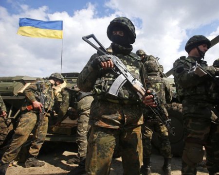 Из минометов были обстреляны позиции украинских воинов вблизи Павлополя и Гнутово. Потерь нет