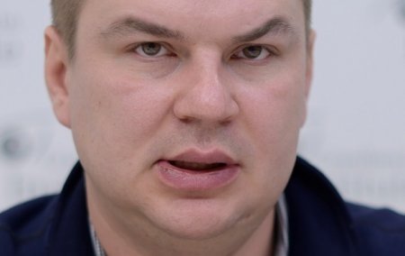 Министр спорта Булатов пообещал реформы, а пока обвинил заместителя во лжи