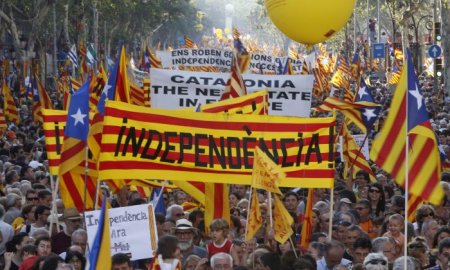 Каталония хочет автономии: сторонники суверенитета подадут жалобу в ООН и европейские организации на испанское правительство