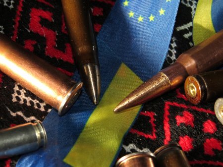 Перемирие на Украине сорвано, начинаются приготовления к войне Перемирие на Украине сорвано, начинаются приготовления к войне