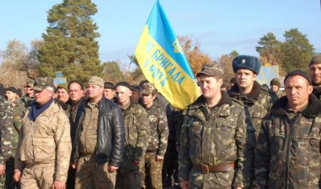 На Днепропетровщину из зоны АТО вернулись военнослужащие. Фото
