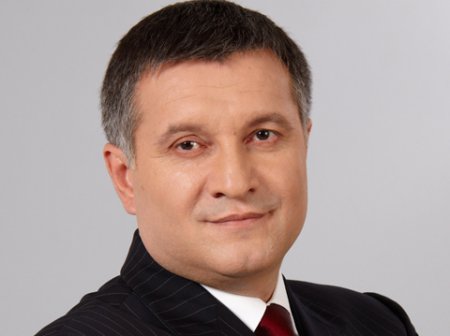 Аваков не спешит расследовать расстрелы на Майдане - адвокат семей погибших Аваков не спешит расследовать расстрелы на Майдане - адвокат семей погибших