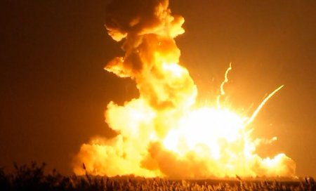 Американская ракета взорвалась из-за российского двигателя 