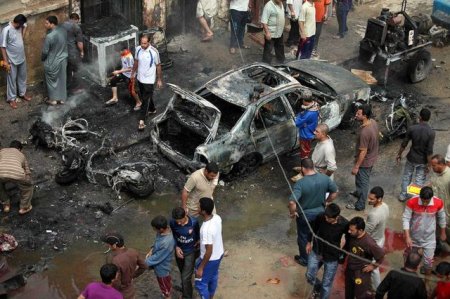 33 человека погибли в результате подрыва машин в Багдаде