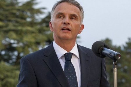 Министр иностранных дел Швейцарии “очень обеспокоен возобновлением насилия” на востоке Украины 