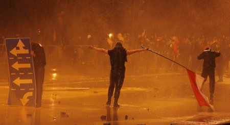 Празднование Дня независимости в Польше вылилось в массовые беспорядки Празднование Дня независимости в Польше вылилось в массовые беспорядки