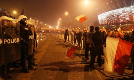 Празднование Дня независимости в Польше вылилось в массовые беспорядки