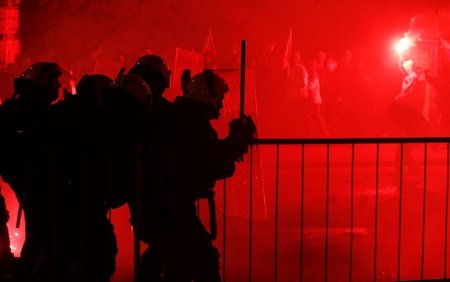 Празднование Дня независимости в Польше вылилось в массовые беспорядки Празднование Дня независимости в Польше вылилось в массовые беспорядки