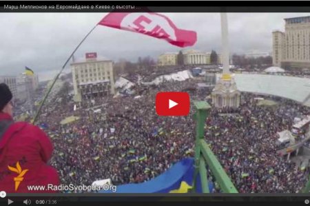 Автора видео «ялинки» на Майдане наградили в Лондоне Автора видео «ялинки» на Майдане наградили в Лондоне
