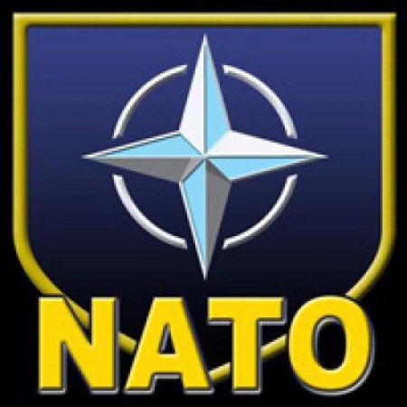 Политика России угрожает безопасности в Европе - НАТО