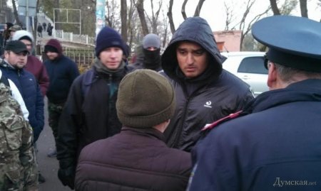Одесские активисты подрались с «лесорубами» на Трассе здоровья