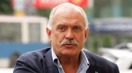 Испытывать любовь к Путину способен только неизлечимый слабоумный или лживый подонок Испытывать любовь к Путину способен только неизлечимый слабоумный или лживый подонок