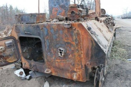 Последствия обстрела Станицы Луганской (фото) Последствия обстрела Станицы Луганской (фото)