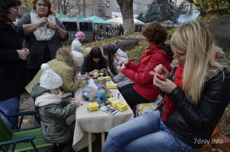 Деньги с Ужгородской ярмарки, пойдут на помощь воинам АТО (Фото)