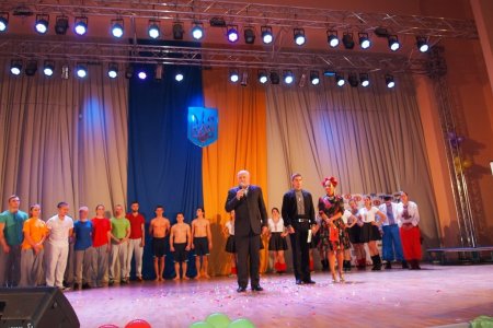В Черновцах благотворительный фестиваль фитнеса собрал средства для бойцов АТО