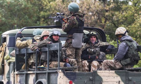 На Украине возросло число сторонников продолжения войны на Донбассе На Украине возросло число сторонников продолжения войны на Донбассе