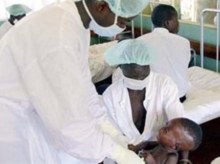 Вспышка Эболы в Гвинее стабилизирована - ВОЗ
