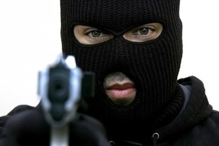 В Мариуполе люди в черном похитили бывшего снайпера полка президента В Мариуполе люди в черном похитили бывшего снайпера полка президента