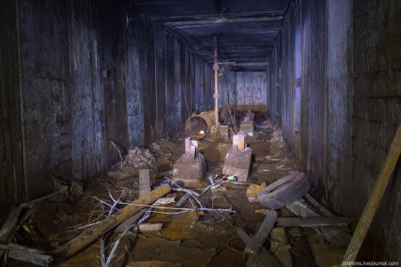 Подземелье заброшенного завода «ЗНАМЯ» в Полтаве (Фото) Подземелье заброшенного завода «ЗНАМЯ» в Полтаве (Фото)