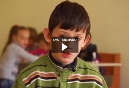 Дети из зоны АТО о войне: малыши боятся остаться без родителей, прячут еду и не хотят общаться (Видео)
