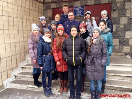 Школьники Винницы побывали в СИЗО (Фото)
