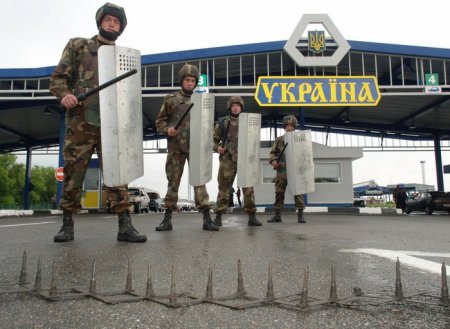 Более 400 км украинской границы остаётся без надзора