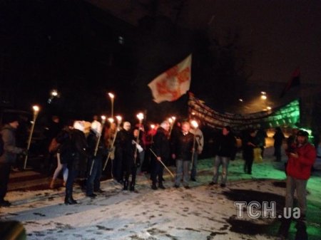 Активист майдана "зашли в гости" к Авакову
