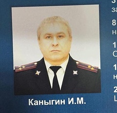 Борьба с экстремизмом по-российски: куча офицеров ищет маленькую девочку из-за социального ролика Борьба с экстремизмом по-российски: куча офицеров ищет маленькую девочку из-за социального ролика