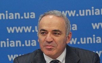 Каспаров считает, что Майдан в России будет кровавым