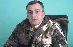 После бытового конфликта с местным «мажором» - сыном близкой знакомой Авакова, задержаны луганские милиционеры-герои